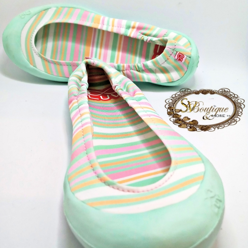 🆕 multi lines Waterproof slip one shoes size 11 young